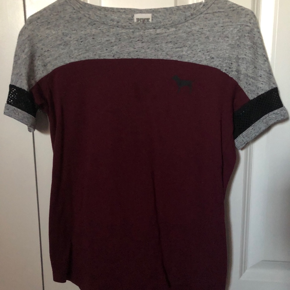 pink tee